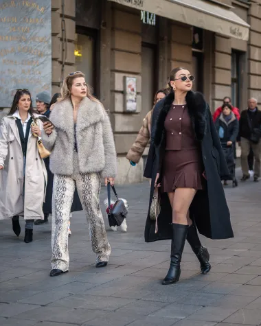 Zagrebačka špica: Fantastični outfiti i predivna Nika Turković u subotnjoj šetnji