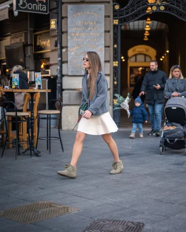 Zagrebačka špica: Fantastični outfiti i predivna Nika Turković u subotnjoj šetnji