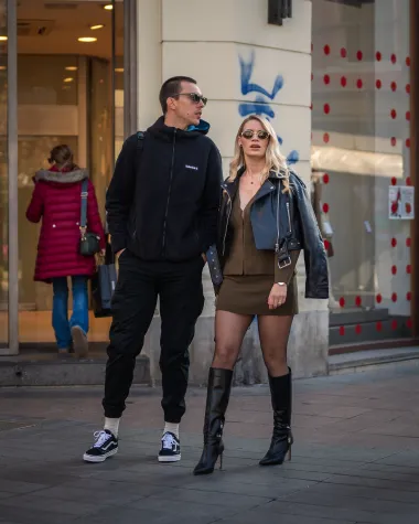 Zagrebačka špica: Fantastični outfiti i predivna Nika Turković u subotnjoj šetnji