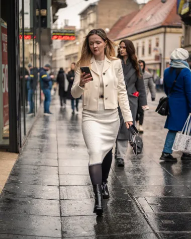 Zagrebačka špica ove subote bila je potpuno drukčija, u tamnim i sivim nijansama