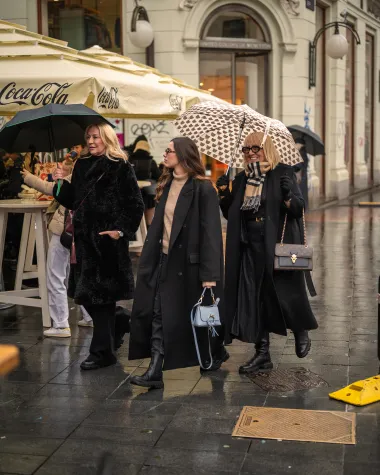 Zagrebačka špica ove subote bila je potpuno drukčija, u tamnim i sivim nijansama