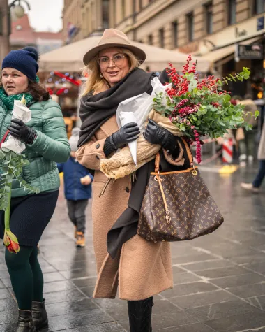 Zagrebačka špica ove subote bila je potpuno drukčija, u tamnim i sivim nijansama