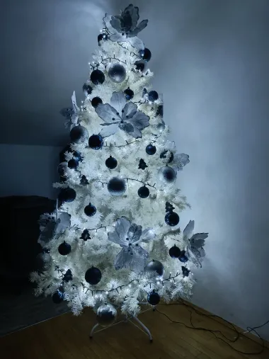 Pogledajte božićne jelke naših čitateljica koje osvajaju na prvi pogled