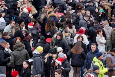 Zadranke su očarale ljepotom i outfitima ovaj Badnjak