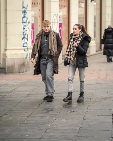 Zagrebačka špica: Bunde su bile top komad na prvoj špici u 2025.