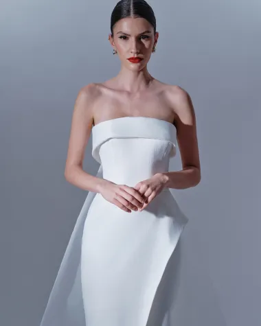 Saten, velike mašne i perje - eNVy room bridal kolekcija san je svake mladenke