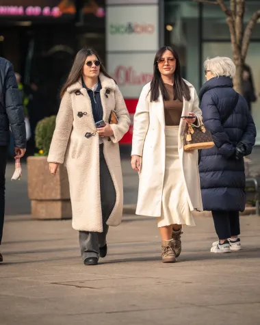 Zagrebačka špica: Poznata lica i puno ljepotica u odličnim kombinacijama