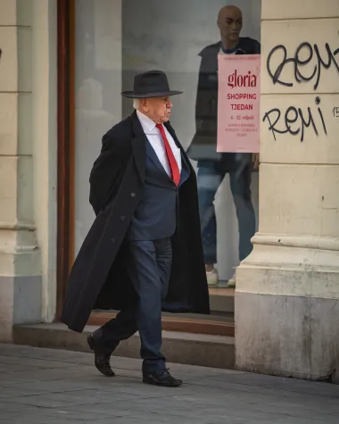 Zagrebačka špica: Poznata lica i puno ljepotica u odličnim kombinacijama