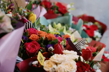 Kišno Valentinovo u centru Zagreba - mnogi su se odlučili za romantiku