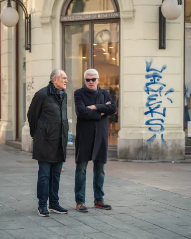 Zagrebačka špica: Upečatljive kombinacije i dizajnerske torbice u prvom planu