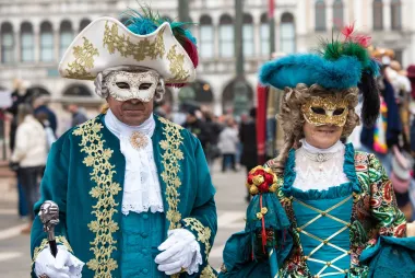 Venecija pod maskama: Pogledaj raskošne kostime na talijanskim ulicama