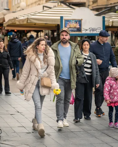 Zagrebačka špica: Prva proljetna modna pista s prelijepim ženama i sjajnim torbicama