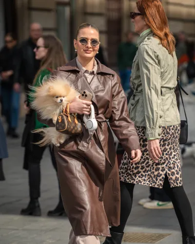 Zagrebačka špica i Louis Vuitton: Kako nositi dizajnerske torbice  u opuštenim i elegantnim stilovima