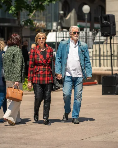 Zagrebačka špica: Pastelni tonovi, šeširi i sunčane naočale preplavili centar grada