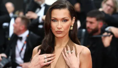Cannes mijenja pravila: Zabrana 'golih' haljina pojavila se nakon ovih riskantnih izdanja s crvenog tepiha