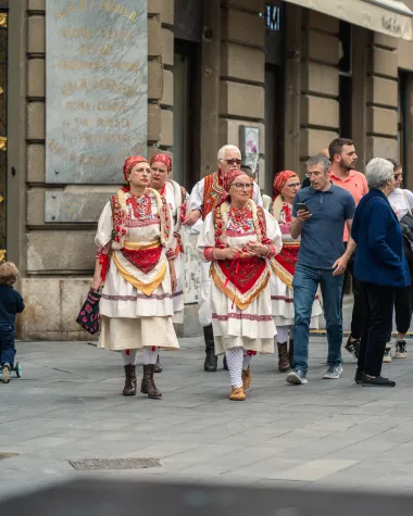 Zagrebačka špica: Petra Kurtela, Polina i krcata špica koja nikad nije izgledala bolje