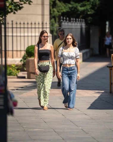 Zagrebačka špica: Zagrepčanke u najboljim outfitima na vrućem gradskom asfaltu