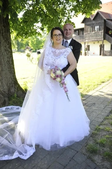 Bajka u bijelom: Krinolina vjenčanice naših čitateljica pričaju ljubavne priče