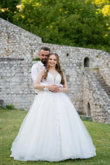 Bajka u bijelom: Krinolina vjenčanice naših čitateljica pričaju ljubavne priče