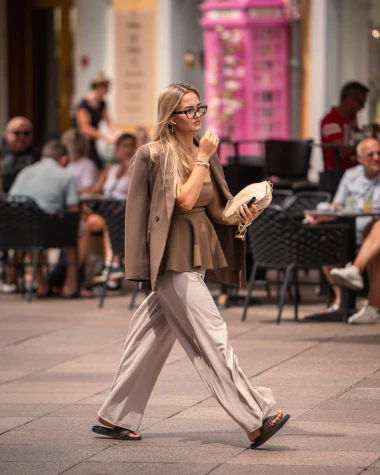 Riječka špica: Zgodne Riječanke fantastično nose ljetne outfite, a paze i na detalje