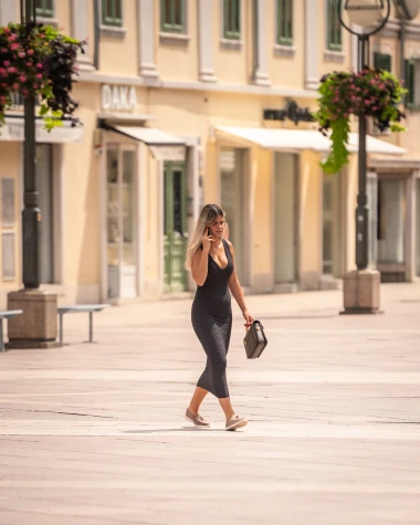Riječka špica: Zgodne Riječanke fantastično nose ljetne outfite, a paze i na detalje