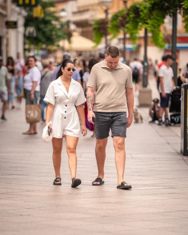 Riječka špica: Zgodne Riječanke fantastično nose ljetne outfite, a paze i na detalje