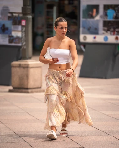 Riječka špica: Zgodne Riječanke fantastično nose ljetne outfite, a paze i na detalje