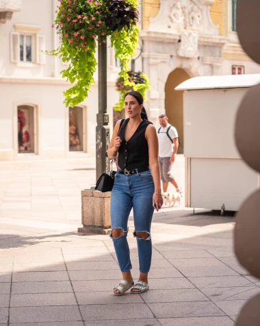 Riječka špica: Zgodne Riječanke fantastično nose ljetne outfite, a paze i na detalje