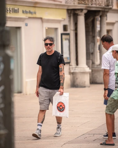 Riječka špica: Zgodne Riječanke fantastično nose ljetne outfite, a paze i na detalje
