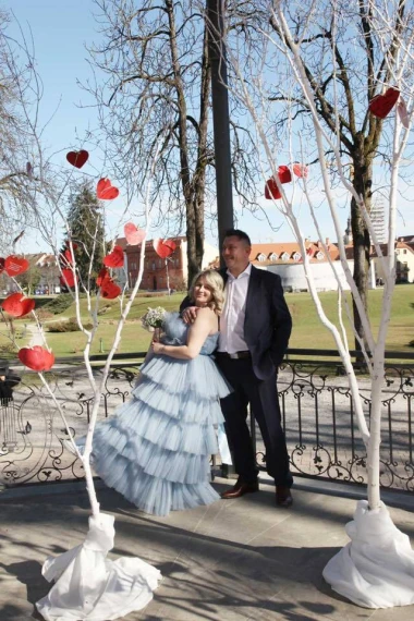 Stil koji prkosi tradiciji: Pogledajte vjenčanice naših čitateljica u bojama