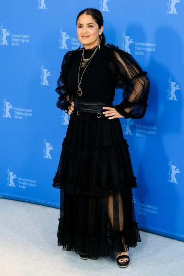 Latino diva Salma Hayek slavi 59. rođendan, a svake godine sve je ljepša i ljepša