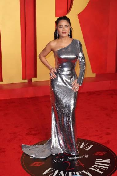 Latino diva Salma Hayek slavi 59. rođendan, a svake godine sve je ljepša i ljepša