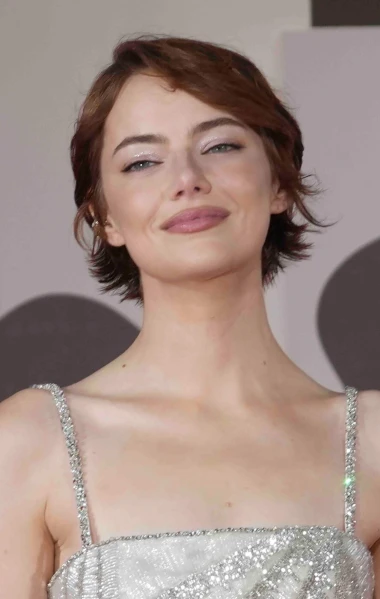 Od Emme Stone do Amal Clooney: Haljine s crvenog tepiha kojih se vrijedi prisjetiti