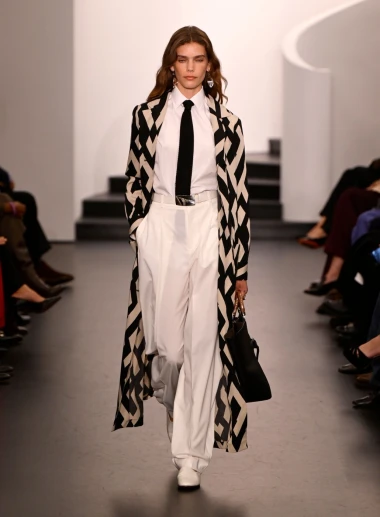 Ralph Lauren minimalističkom kolekcijom najavio tri boje koje će se nositi sljedeće sezone