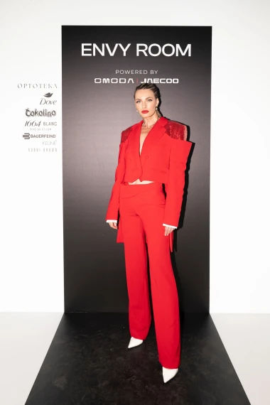 Nina Badrić, Jelena Rozga i mnoge poznate dame bile su na reviji modnog dvojca eNVy room