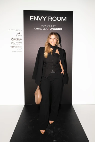 Nina Badrić, Jelena Rozga i mnoge poznate dame bile su na reviji modnog dvojca eNVy room