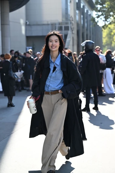 Pariške ulice pretvorile su se u modnu pistu: Izdvojile smo najbolja street style izdanja