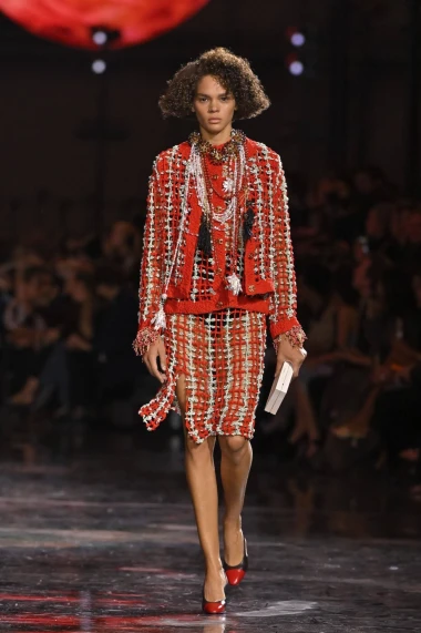 Pogledajte Chanelovu reviju o kojoj priča cijeli modni svijet, Matthieu Blazy mijenja tradiciju