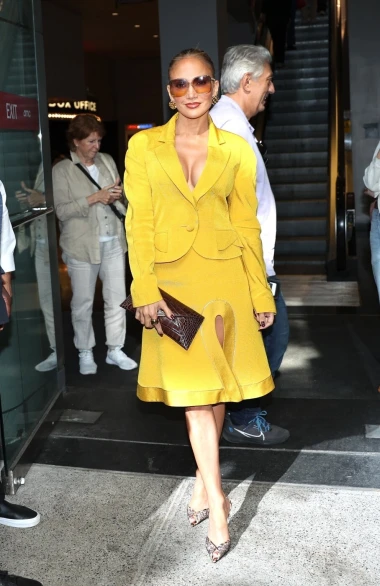 Jennifer Lopez posljednjih dana blista u svakom modnom izdanju, je li za to zaslužan susret s bivšim mužem?