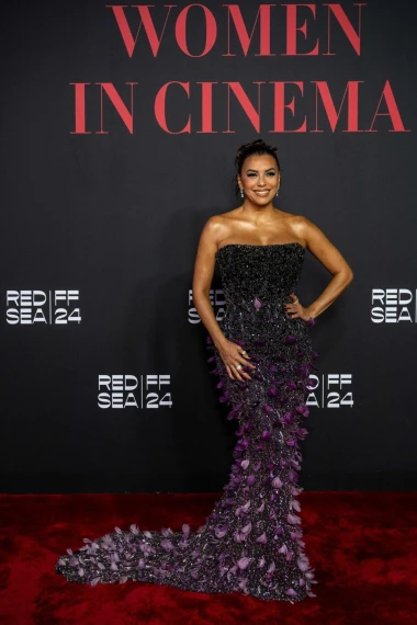 Eva Longoria kao da ne stari, evo kako se njezin stil mijenjao tijekom godina