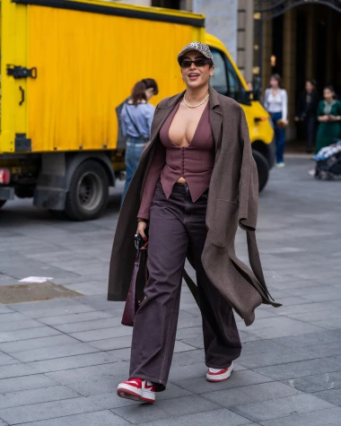 Zagrebačka špica je gorjela! Ljepotice i gospoda prošetali u odličnim outfitima