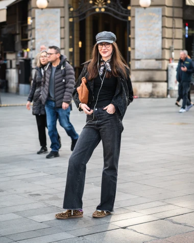 Zagrebačka špica: Anita Martinović fantastična u elegantnoj haljini, jesenski lookovi zavladali centrom