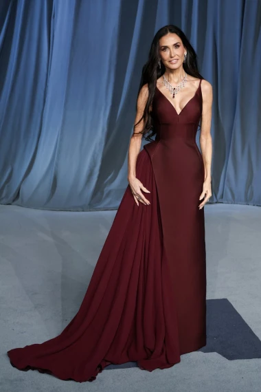 Academy Museum Gala: Kim Kardashian u bizarnom izdanju, Penélope Cruz i Sydney Sweeney elegantne