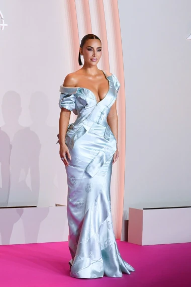 Kim Kardashian zadivila je sve svojim besprijekornim stilom u proteklim danima