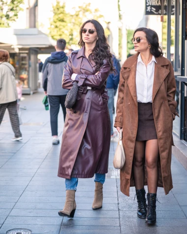 Zanimljive hulahopke zavladale su gradom, evo kako ih Zagrepčanke nose s minicama