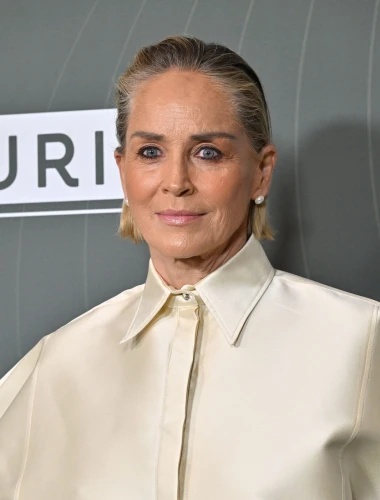 Sharon Stone genijalna u posebnoj modnoj kombinaciji, pogledajte i ostale dame