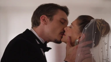 Olga i Marta zasjale u bijelim vjenčanicama - koja vam je ljepša?