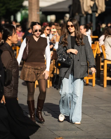 Lijepe žene su preuzele zagrebačku špicu: Pogledaj jesenski modni izlog grada