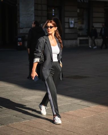 Lijepe žene su preuzele zagrebačku špicu: Pogledaj jesenski modni izlog grada