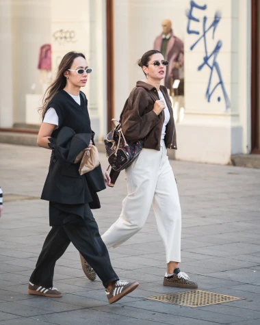 Lijepe žene su preuzele zagrebačku špicu: Pogledaj jesenski modni izlog grada